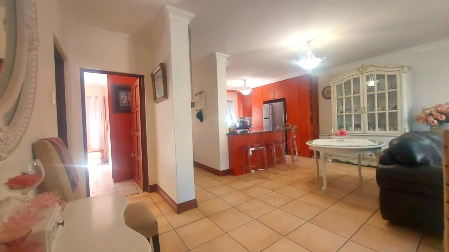 2 Bedroom Property for Sale in Melodie North West